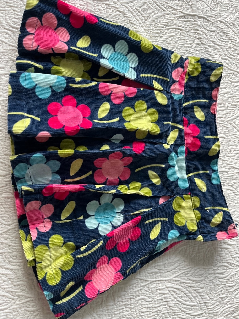 Girls Gymboree size 6 Navy Floral Corduroy Skirt with shorts